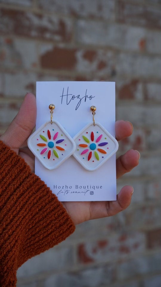 Flores de campo earrings | clay earrings | handmade | talavera | mexican | inspired | tiles